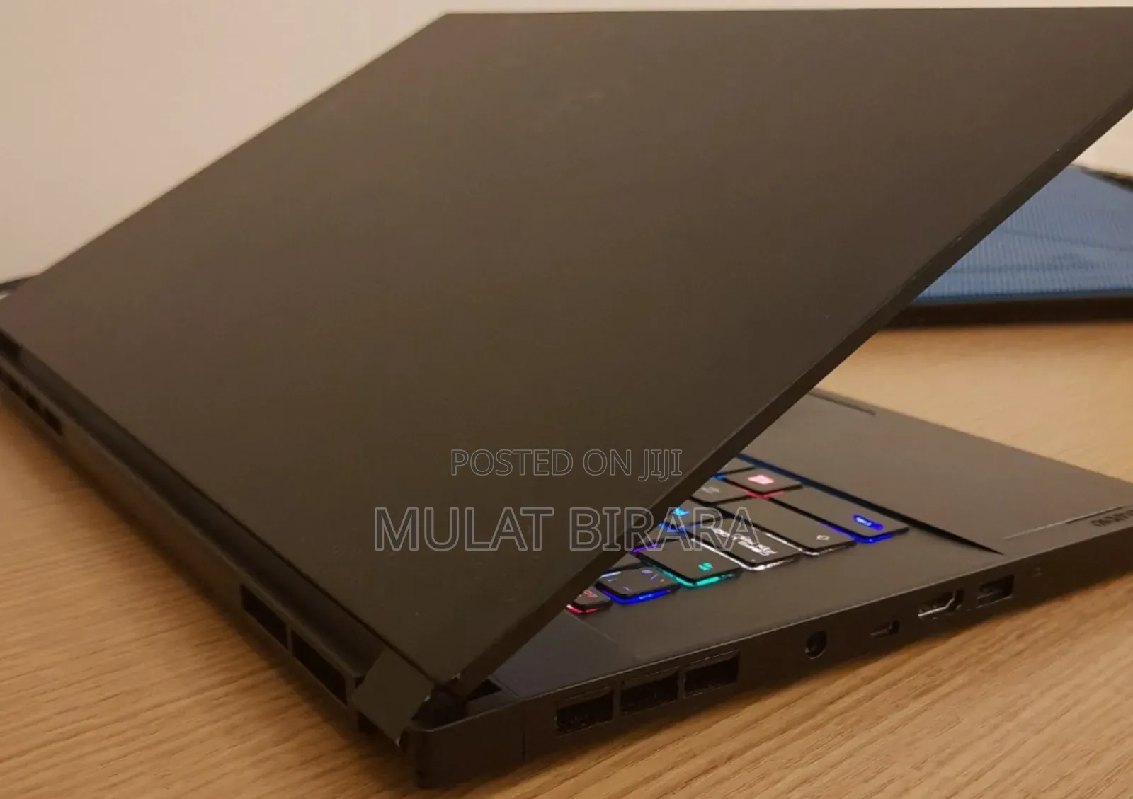 New Laptop MSI GS66 Stealth 10SGS 16GB Intel Core I7 SSD 1T