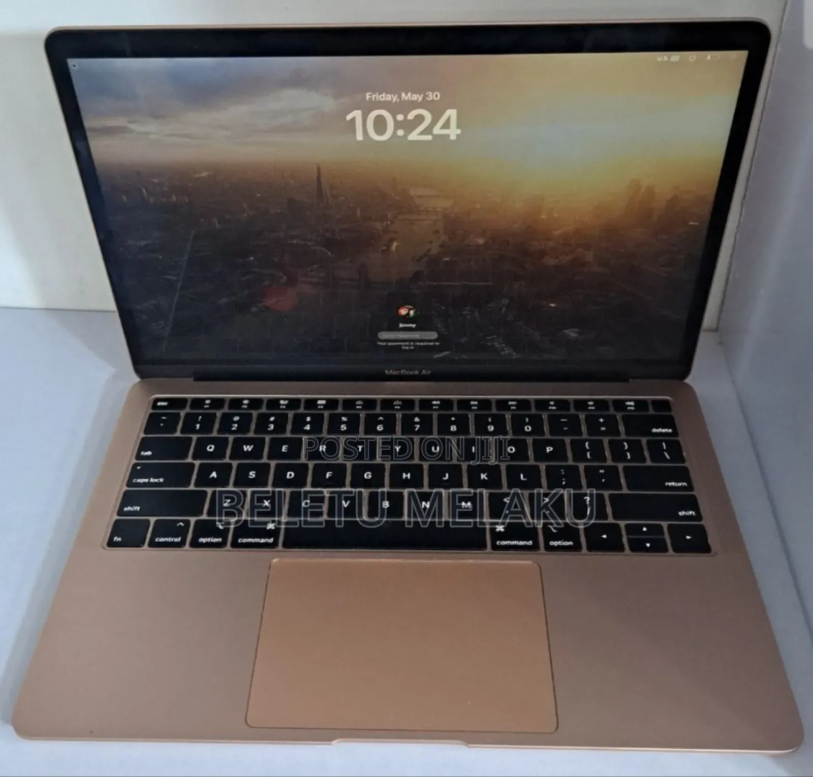 New Laptop Apple MacBook Air 2019 8GB Intel Core I5 SSD 256GB