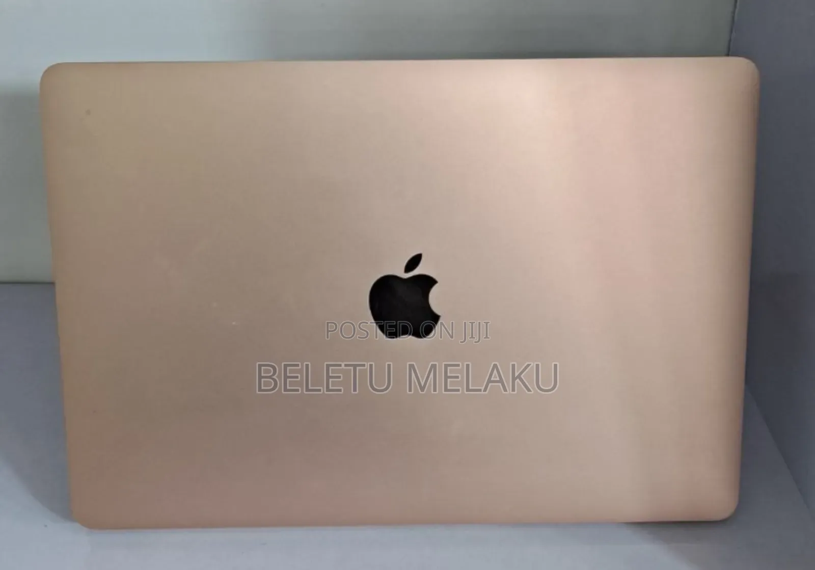 New Laptop Apple MacBook Air 2019 8GB Intel Core I5 SSD 256GB