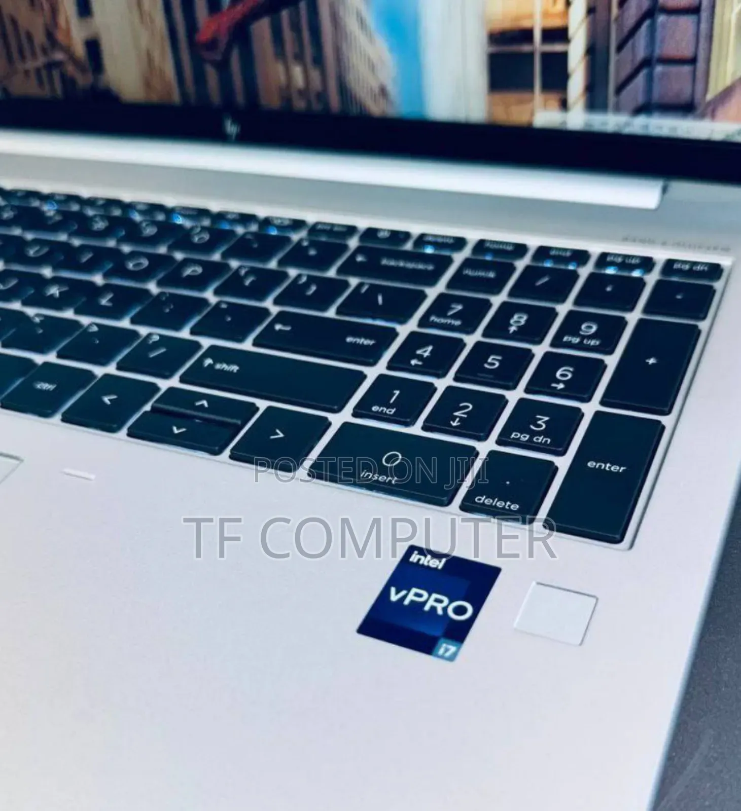 New Laptop HP EliteBook 860 G10 16GB Intel Core I7 SSD 512GB