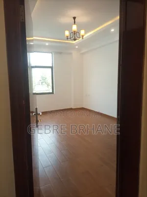 3bdrm Apartment in Apartment, Yeka for rent