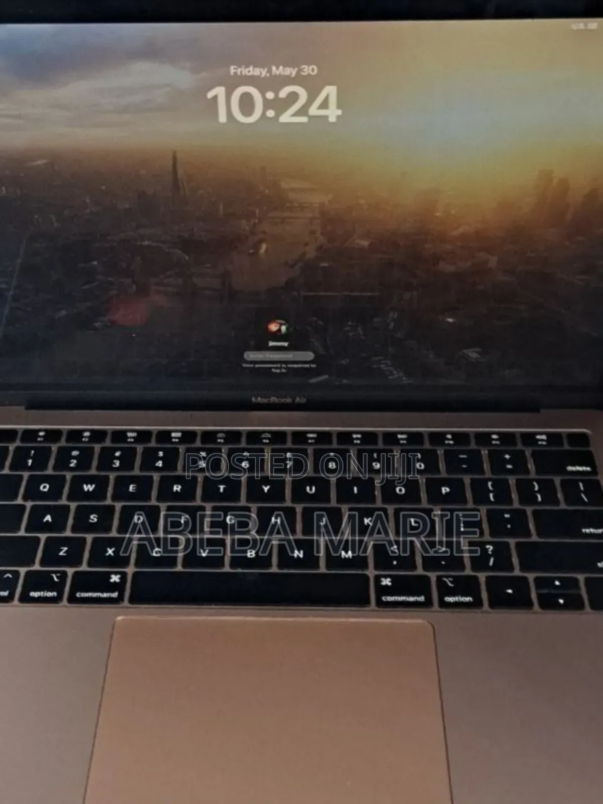 New Laptop Apple MacBook Air 2019 8GB Intel Core I5 SSD 256GB