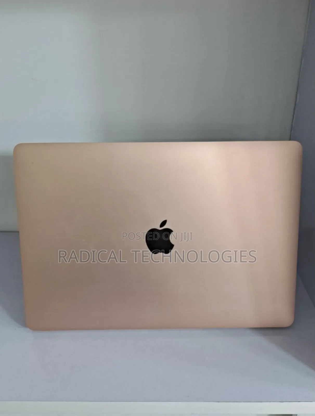 New Laptop Apple MacBook Air 2019 8GB Intel Core I5 SSD 256GB