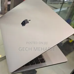 New Laptop Apple MacBook Pro M1 8GB Apple M1 Pro SSD 512GB