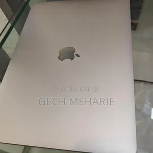 New Laptop Apple MacBook Pro M1 8GB Apple M1 Pro SSD 512GB