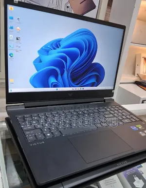 New Laptop HP Victus 16 16GB Intel Core I7 SSD 1T