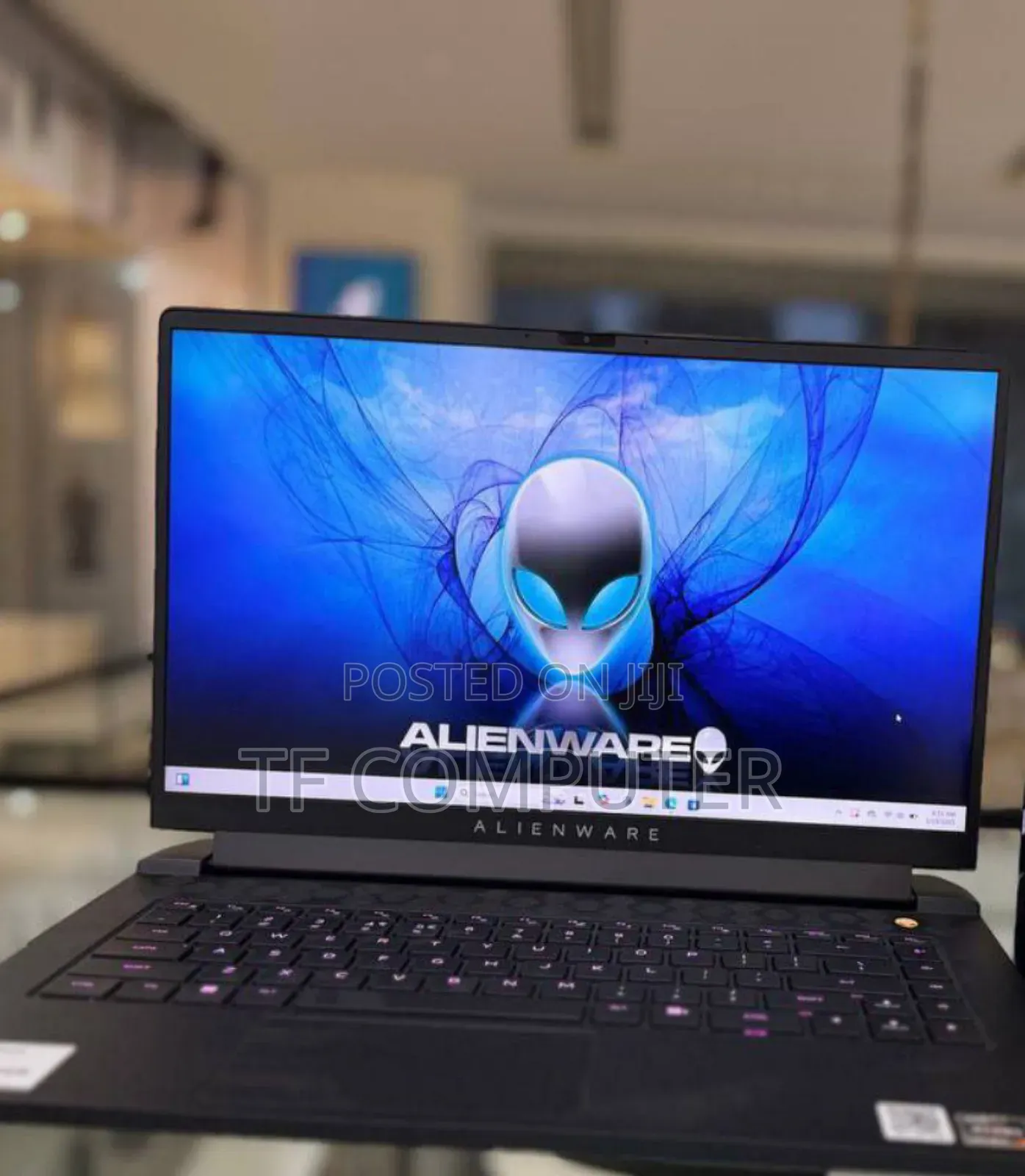New Laptop Alienware M15 R3 16GB AMD Ryzen 7 SSD 512GB