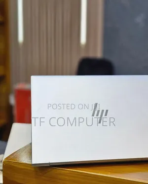 New Laptop HP EliteBook 840 10 16GB Intel Core I7 SSD 512GB