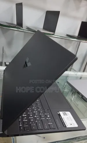 New Laptop HP Victus 15 16GB Intel Core I7 SSD 512GB