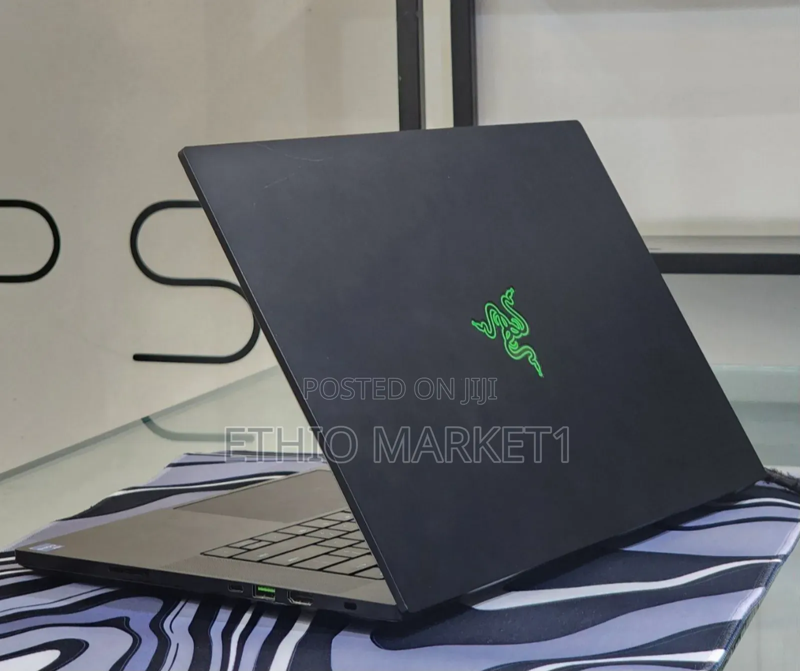 New Laptop Razer Blade 16GB Intel Core I7 SSD 1T