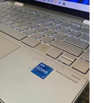New Laptop HP Envy X360 8GB Intel Core I5 SSD 512GB