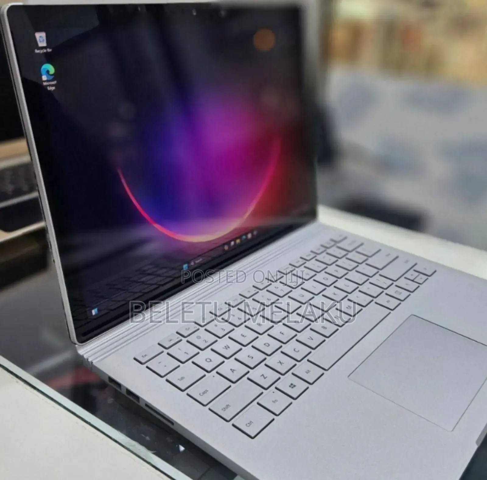 New Laptop Microsoft Surface Book 3 16GB Intel Core I7 SSD 256GB