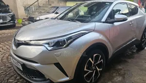 Toyota C-HR 2020 Silver