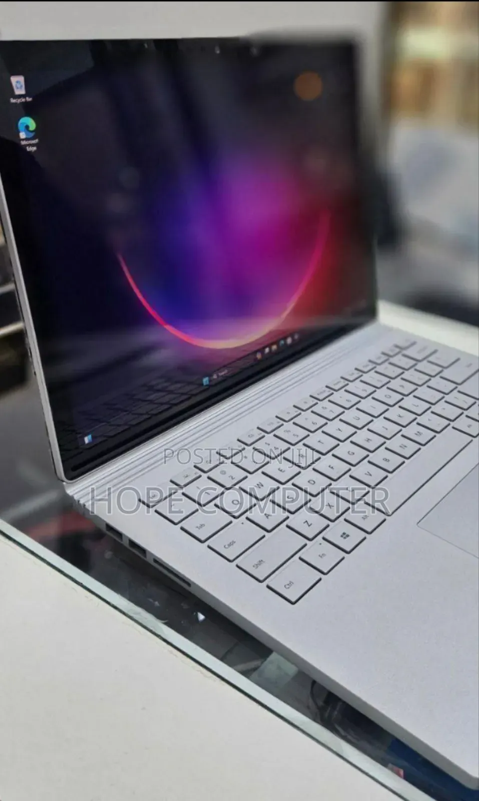 New Laptop Microsoft Surface Book 3 16GB Intel Core I7 SSD 256GB