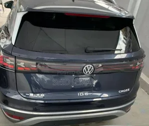 New Volkswagen ID.6 2024 Blue