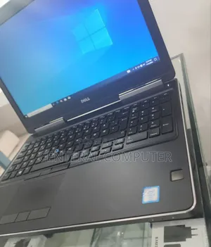 New Laptop Dell G15 5511 16GB Intel Core I7 SSD 512GB