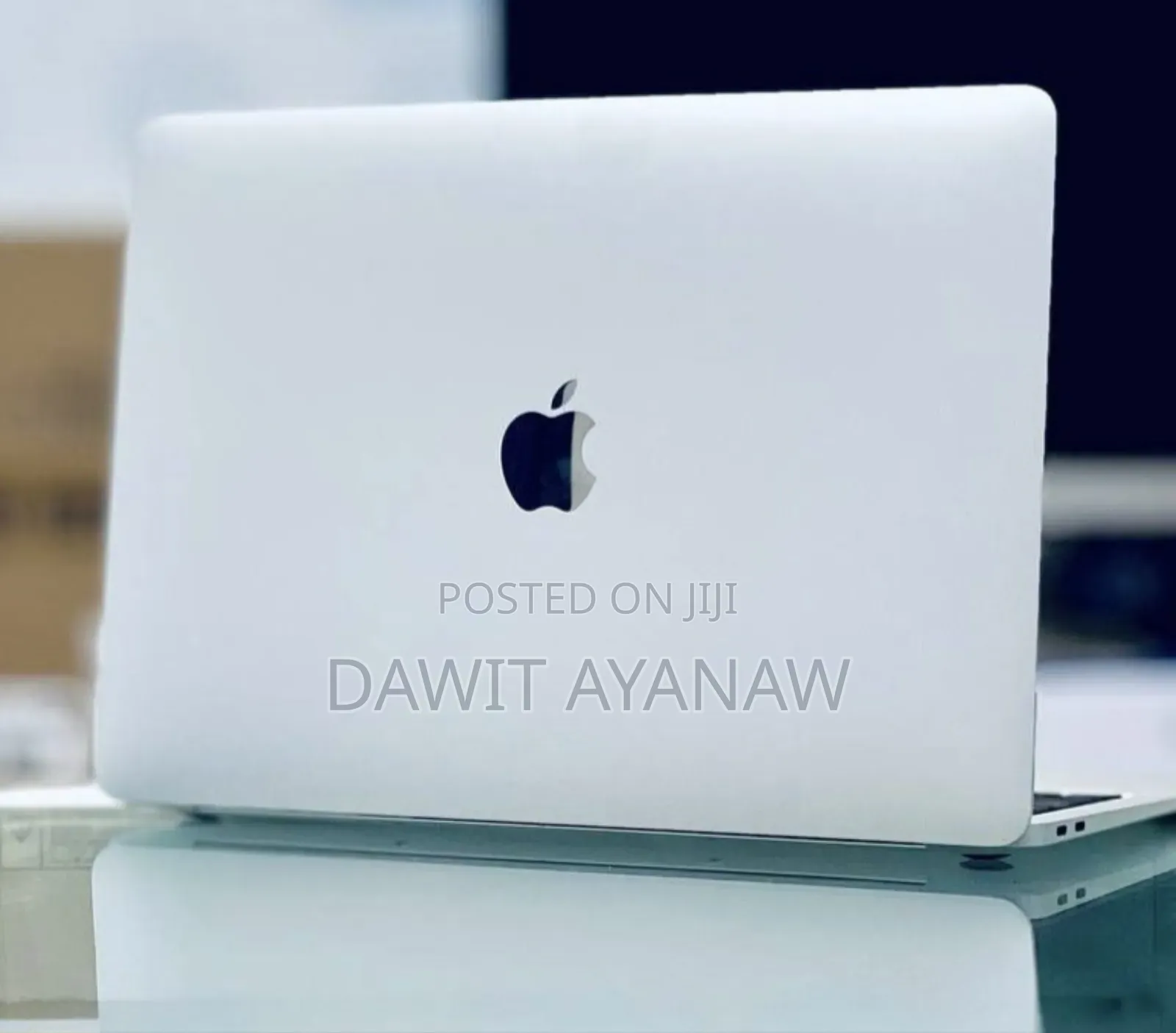 New Laptop Apple MacBook Pro 2020 M1 8GB Apple M1 SSD 256GB