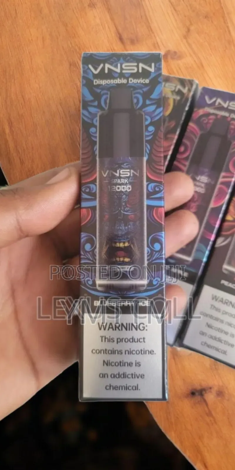 VNSN 12,000 Puff Vape by Charger * New Item *