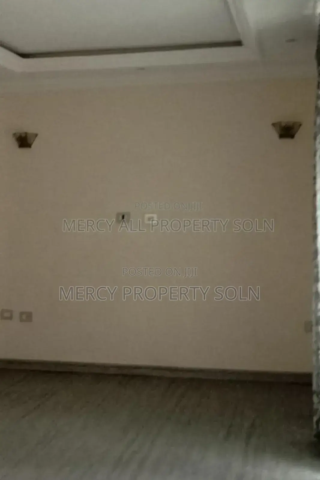 Furnished 5bdrm Villa in Bole for sale