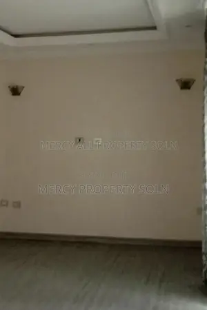 Furnished 5bdrm Villa in Bole for sale