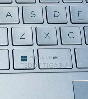 New Laptop HP EliteBook 850 G8 16GB Intel Core I7 SSD 512GB