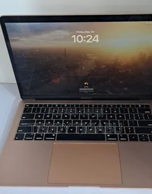 Photo - New Laptop Apple MacBook Air 8GB Intel Core I5 SSD 256GB