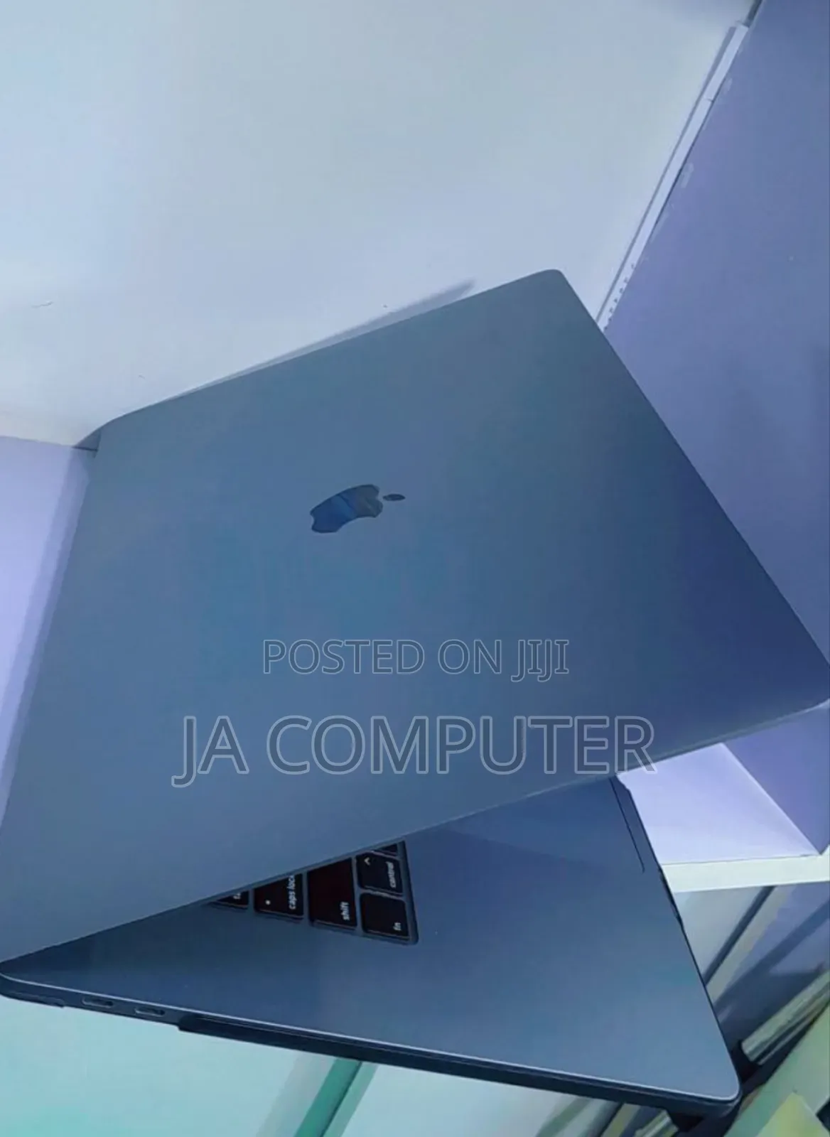 New Laptop Apple MacBook Pro 2019 16GB Intel Core I9 SSD 1T