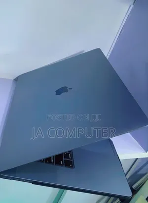 New Laptop Apple MacBook Pro 2019 16GB Intel Core I9 SSD 1T