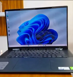 New Laptop Dell Inspiron 16 5620 16GB Intel Core I7 SSD 1T