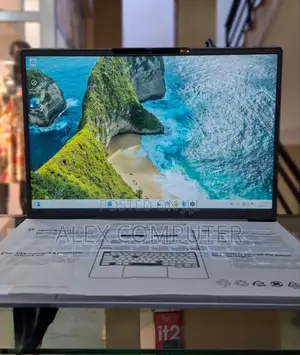 New Laptop Lenovo Thinkbook 14 16GB Intel Core Ultra 7 SSD 512GB