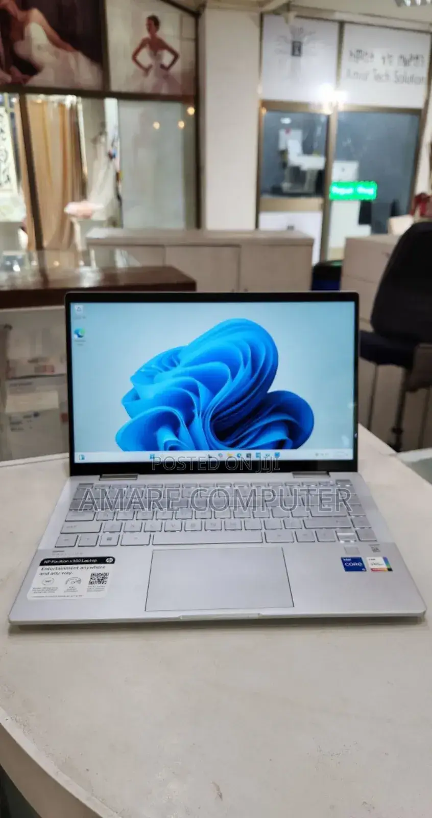 New Laptop HP Pavilion 14 X360 2-in-1 8GB Intel Core I5 SSD 512GB