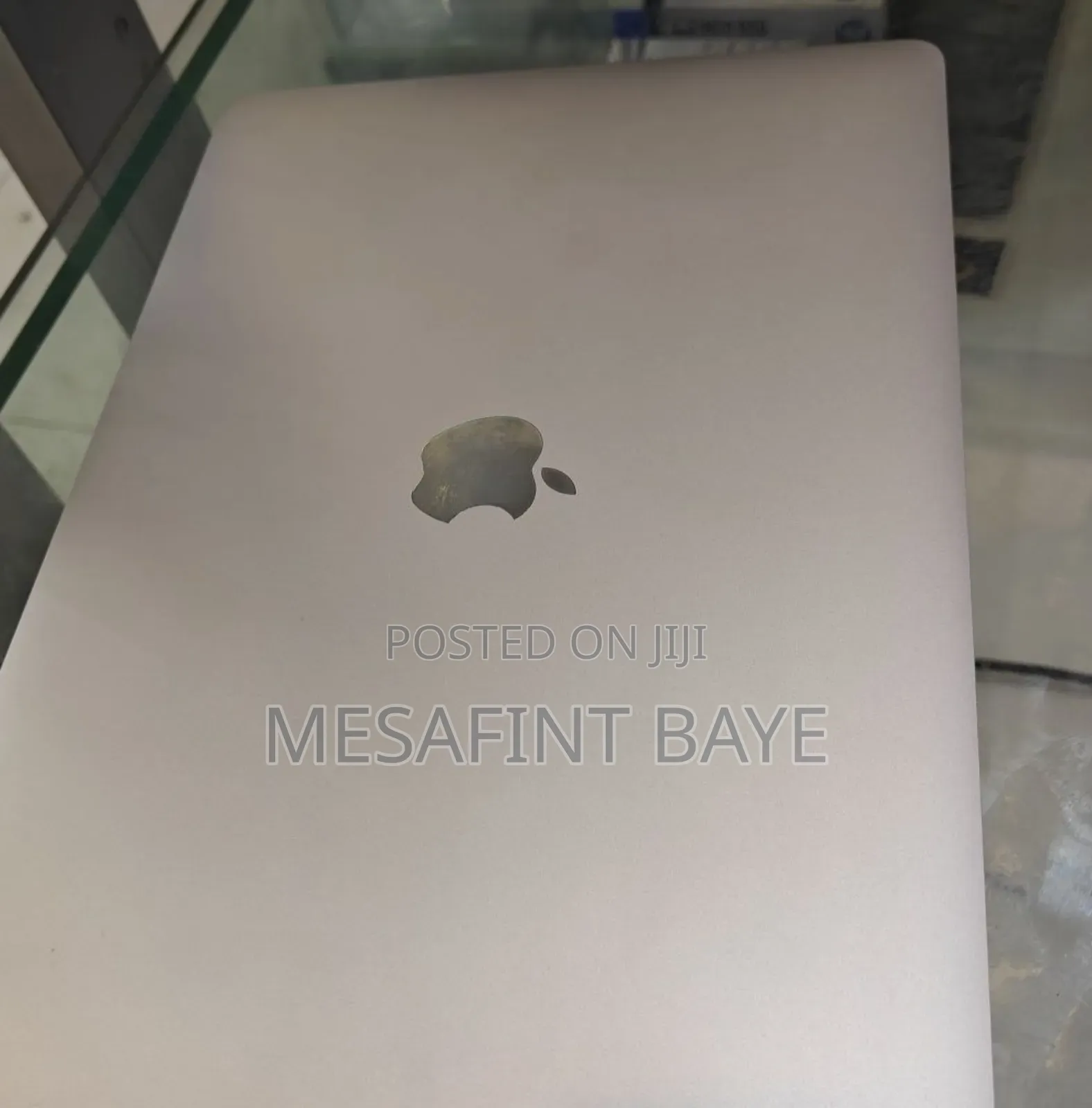 New Laptop Apple MacBook Pro M1 8GB Apple M1 SSD 512GB