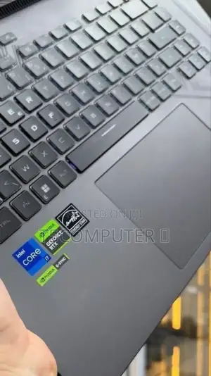 New Laptop Asus 16GB Intel Core I7 SSD 1T