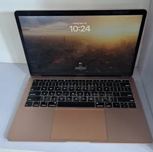 Photo - New Laptop Apple MacBook Air 2019 8GB Intel Core I5 SSD 256GB