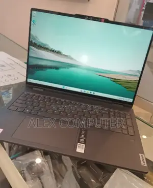 New Laptop Lenovo Yoga 7i 16GB Intel Core Ultra 7 SSD 1T