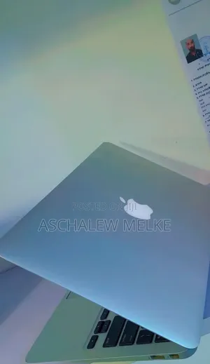 New Laptop Apple MacBook Air 2013 4GB Intel Core I5 SSD 256GB