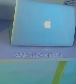 New Laptop Apple MacBook Air 2013 4GB Intel Core I5 SSD 256GB