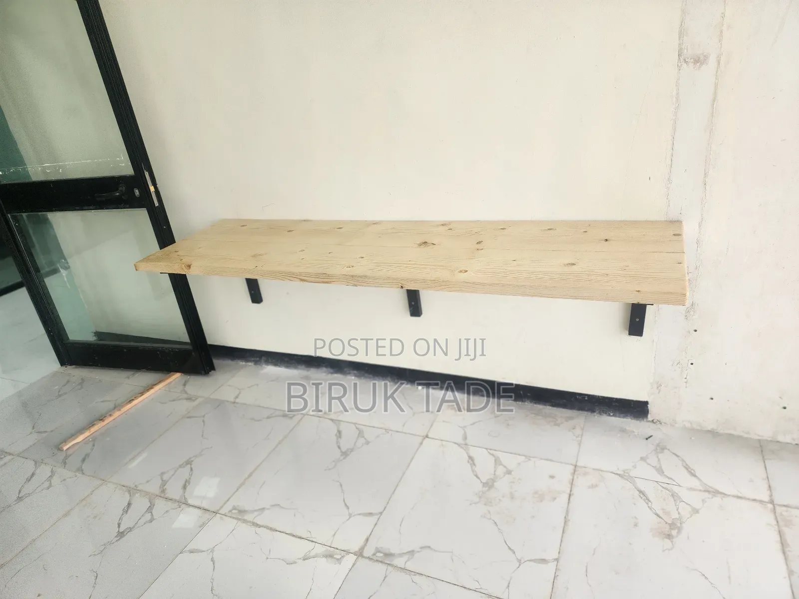 Mounted Australian Wood Desk 180×60 Cm