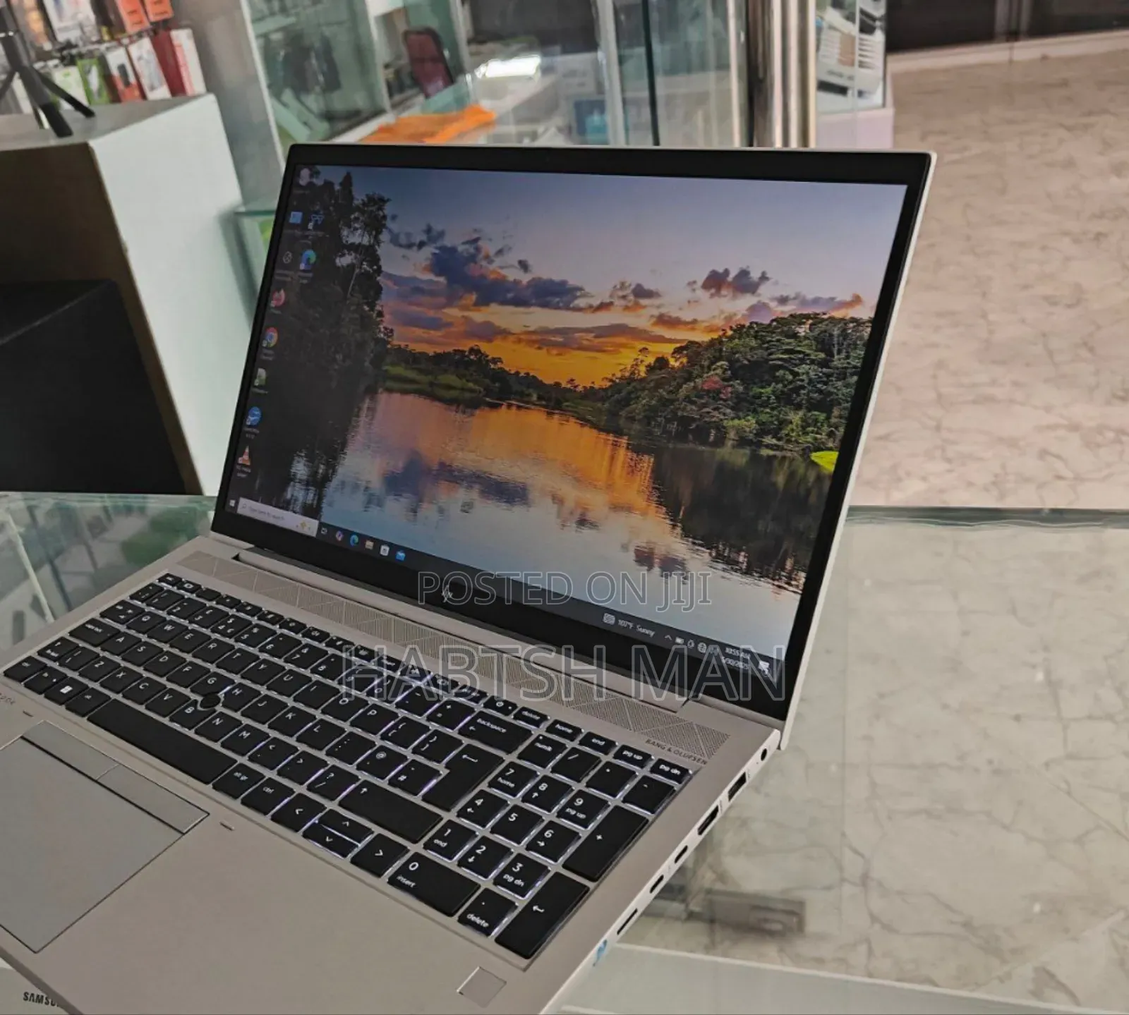 New Laptop HP EliteBook 850 G8 16GB Intel Core I7 SSD 512GB