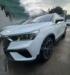 Photo - Bestune T77 1.2 FWD 2021 White