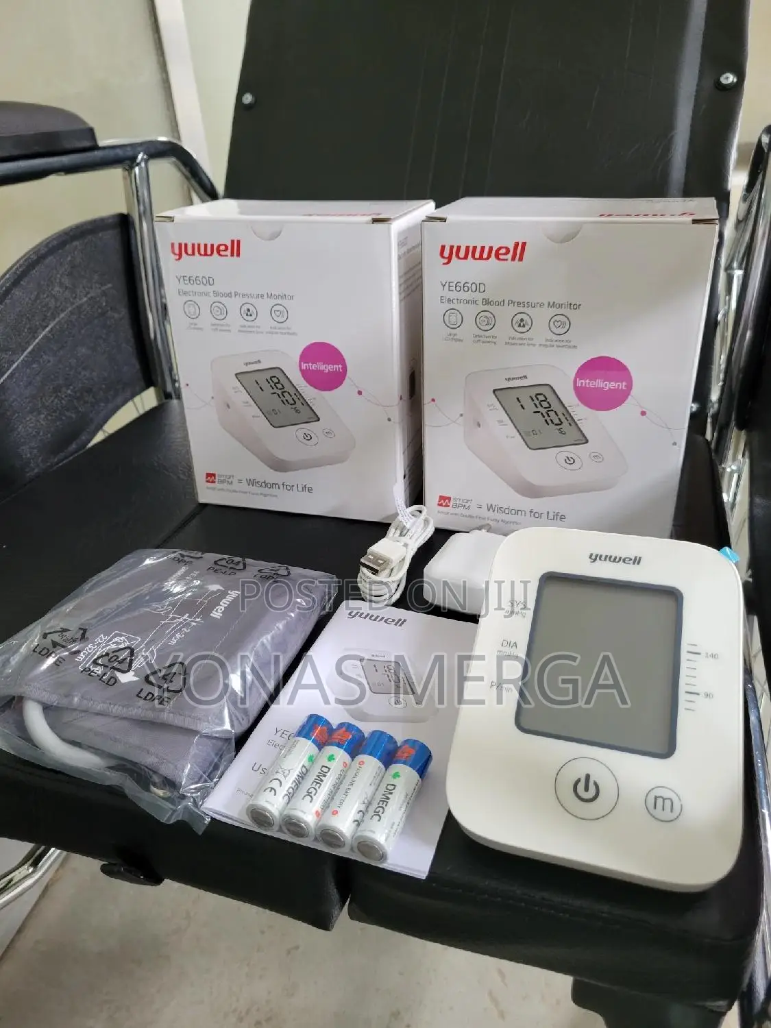 Blood Pressure Monitor (White)Morepen Emzmorepen-Bp15/BPM