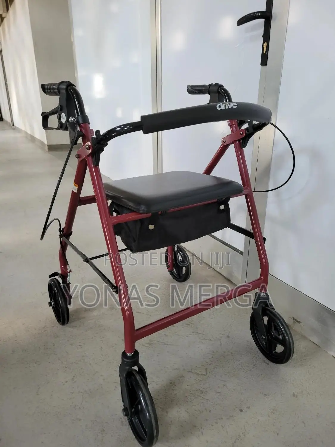 Walker/Lightweight-Wheel Walker With Loop Brakes Vinyl Bag