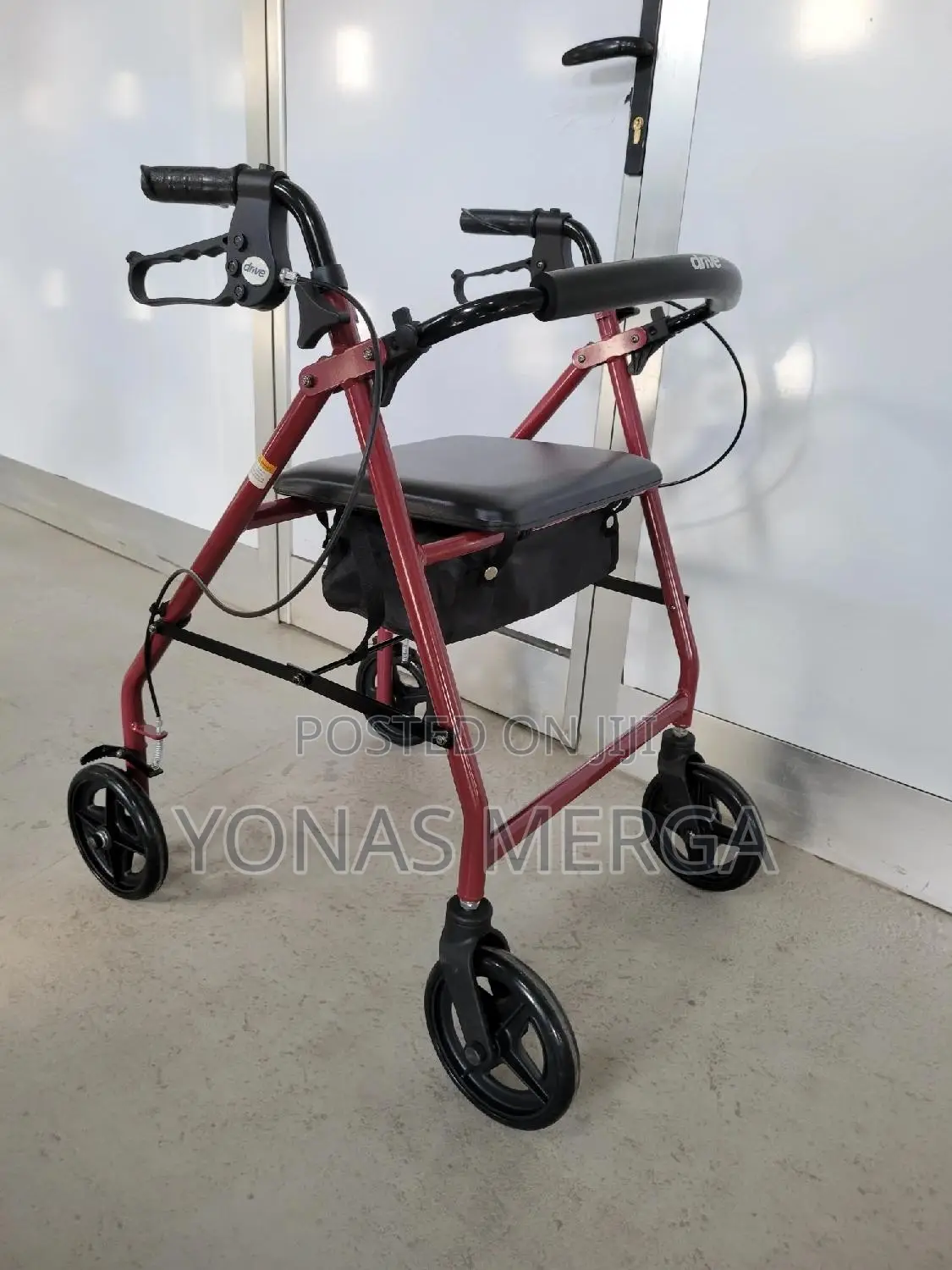 Walker With Seat and Backrest炸wheeled Walkers and Rollator