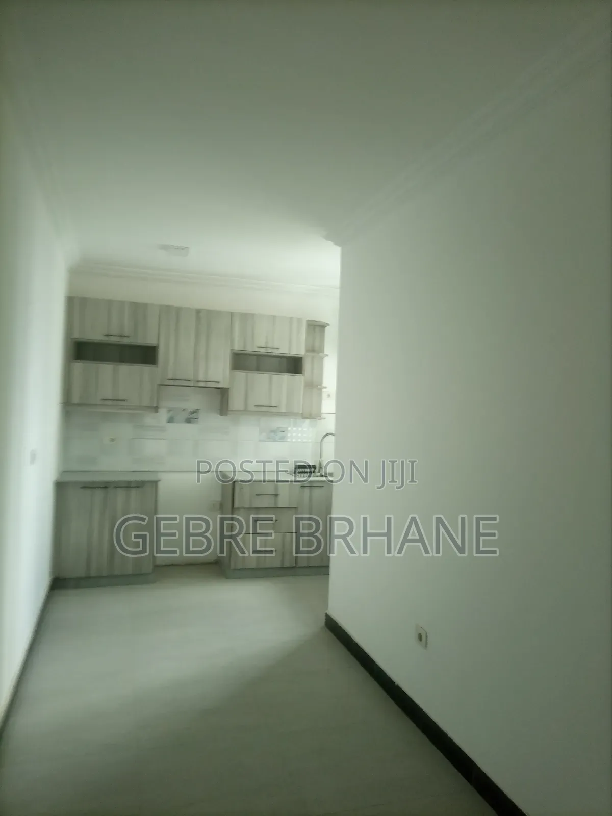 3bdrm Apartment in Apartment, Yeka for rent