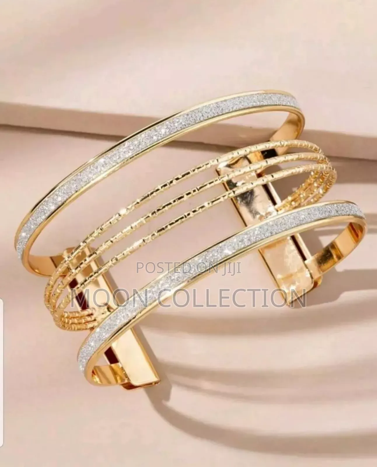 Stylish Matte Sequin Hollow Bracelet
