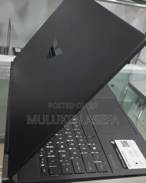 New Laptop HP Victus 15 16GB Intel Core I7 SSD 512GB