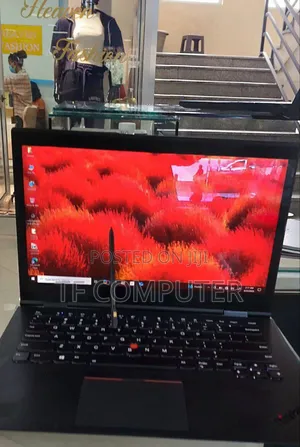 Photo - New Laptop Lenovo Thinkpad X1 Yoga 16GB Intel Core I7 SSD 512GB