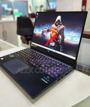 New Laptop Acer Predator Helios 300 16GB Intel Core I7 SSD 1T