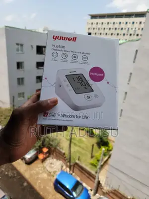 Photo - Digital Blood Pressuer Monitor走了quality Bp Monitor Digital