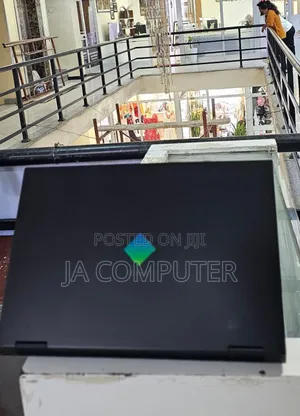 New Laptop HP Omen 15 16GB Intel Core I7 SSD 1T